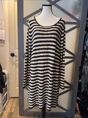 Free People Black and White Striped Long Sleeve Swing Sweater Dress Large